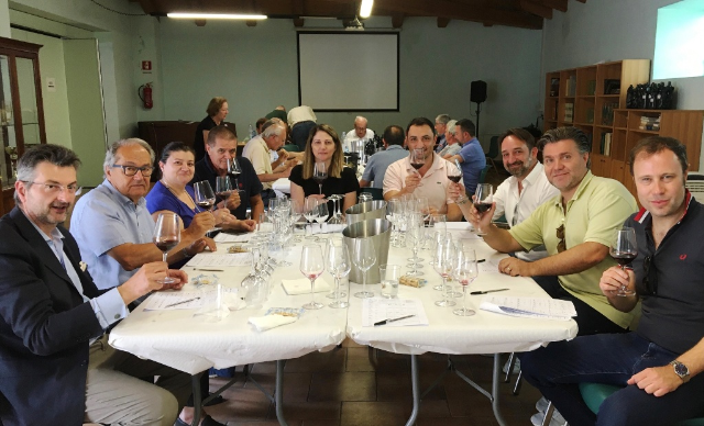 Scelti i vini vincitori di Vininvilla premiazioni il 1° settembre a Villafranca - 1