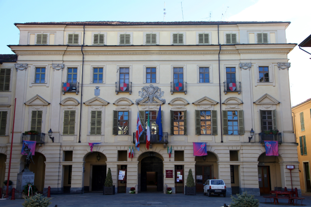 Municipio di San Damiano d'Asti (Palazzo Carlevaris)