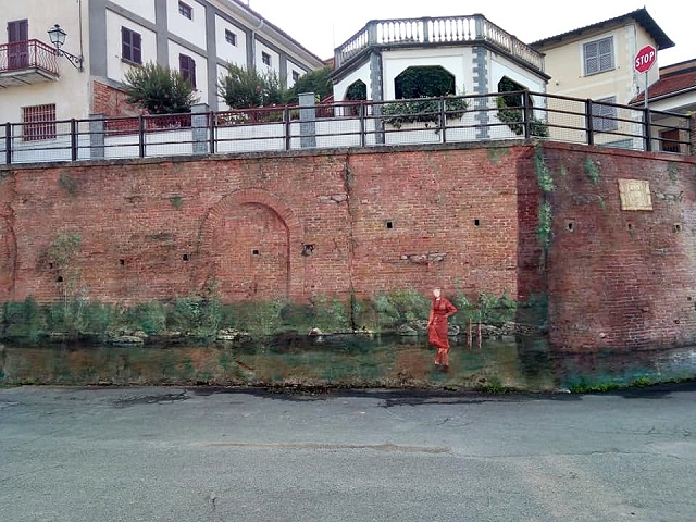 i-muri-raccontano-il-fosso-2