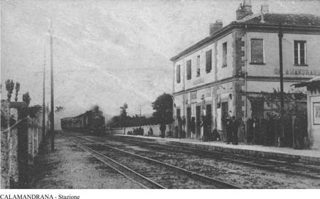 Stazione Ferroviaria di Calamandrana (foto d'epoca)