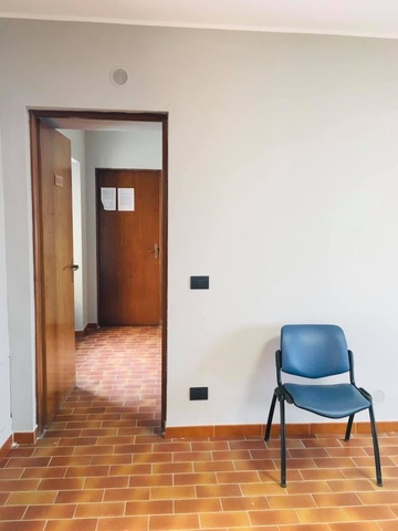 Ambulatorio_medico_Castelnuovo_Calcea_3